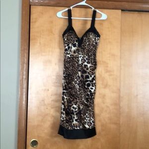 Cache size 6 dress